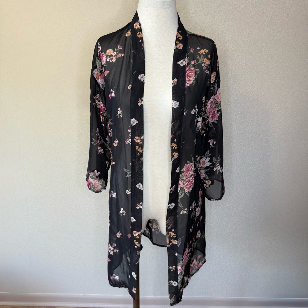 Floral Black Kimono Sheer Kardigan